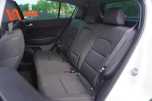KIA SPORTAGE 1.6 GDI DynamicLine | Camera | Navi | Trekhaak | Cruise | PDC | LED |