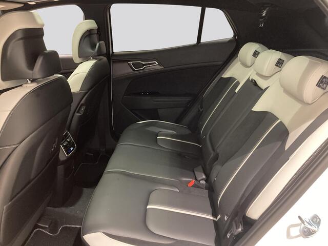 KIA SPORTAGE 1.6 T-GDi Hybrid GT-PlusLine | Trekhaak | Panoramaschuifdak | 360 Camera | Harman Kardon | Head-up display | Geventileerde voorstoelen | Dodehoekcamera |