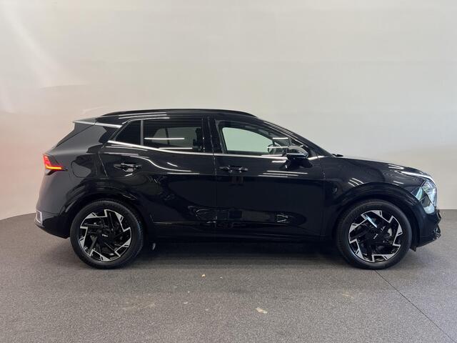 KIA SPORTAGE 1.6 T-GDi Plug-in Hybrid AWD GT-PlusLine Panoramadak Navigatie Apple Carplay Android Auto 360 Camera Parkeersensoren Adaptive Cruise Control Stoel- en stuurverwarming Elektrische stoelen en achterklep Climate Control Lichtmetalen velgen