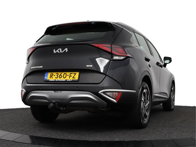 KIA SPORTAGE 1.6 T-GDi Hybrid DynamicLine - Automaat - Trekhaak - All Season banden - Airco - Apple Carplay/Android Auto - Cruise Control - Navigatie - - Fabrieksgarantie tot 08-2029