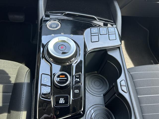 KIA SPORTAGE 1.6 T-GDi Plug-in Hybrid AWD DynamicPlusLine