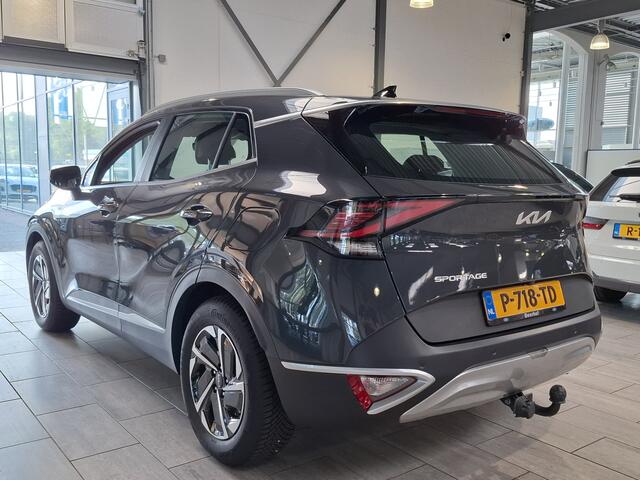 KIA SPORTAGE 1.6 T-GDi MHEV 150pk DynamicLine | Trekhaak | Adaptive Cruise | Camera | Climate control | All-season banden |