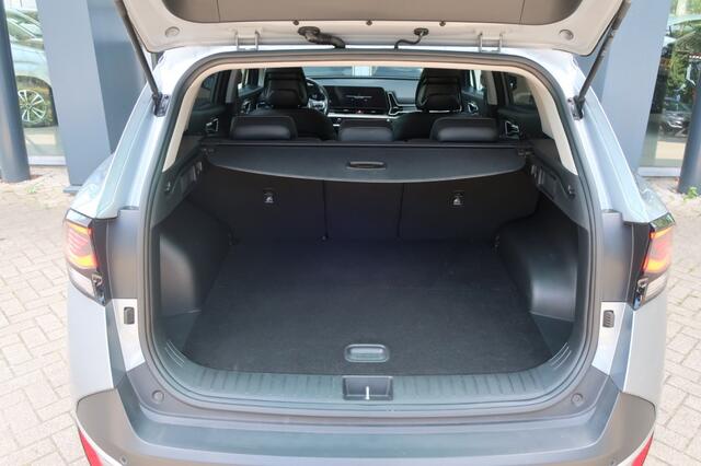 KIA SPORTAGE 1.6 PHEV 4x4, Stoelverw voor+achter, Elektrische stoelen, Trekhaak afn etc.