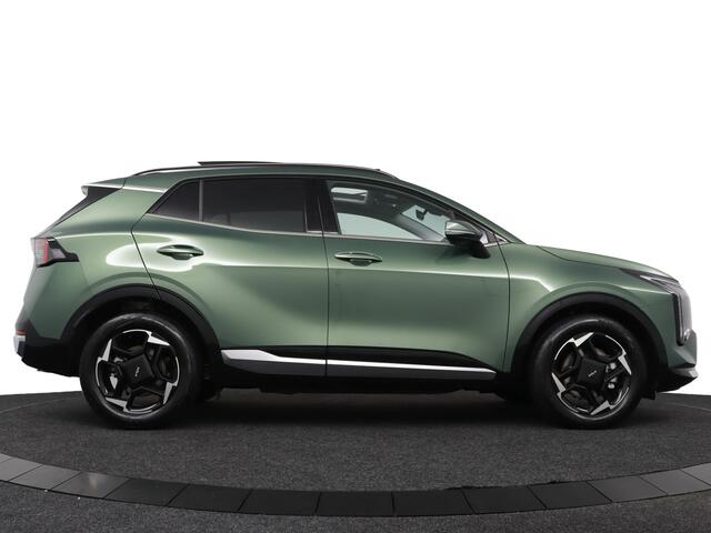KIA SPORTAGE 1.6 T-GDi Hybrid DynamicPlusLine - Prijs incl. inruilpremie - Stoelverwarming - Adaptief Cruise control - Schuif kantel dak - Keyless entry/start - LED verlichting - Fabrieksgarantie tot 02-2032