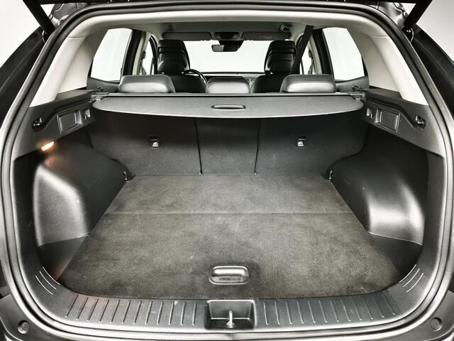 KIA SPORTAGE 1.6 T-GDi Plug-in Hybrid AWD DynamicLine | Apple Carplay/Android Auto | Elektrisch bedienbare achterklep | Lichtmetalen velgen 19"