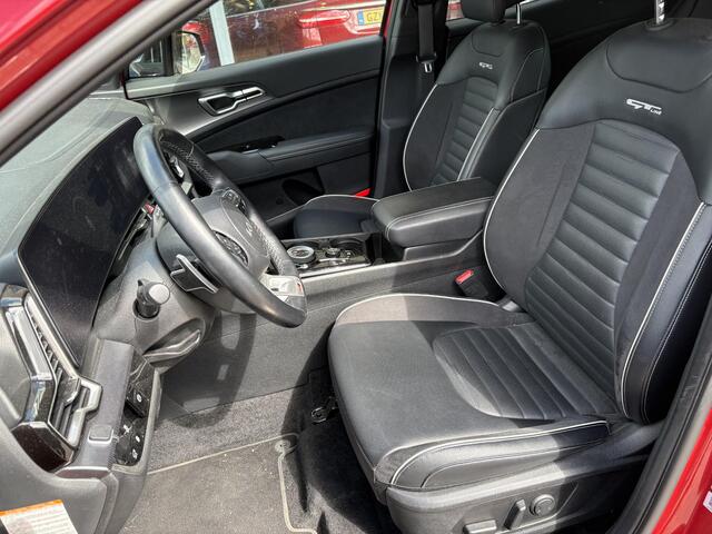 KIA SPORTAGE 1.6 T-GDi Plug-in Hybrid AWD GT-Line | Afneembare trekhaak | Stoelverwarming / ventilatie | 360 camera | Harman Kardon