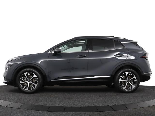 KIA SPORTAGE 1.6 T-GDi Hybrid DynamicPlusLine - Adaptive Cruise - Stoel/Stuurverwarming - Schuif/Kanteldak - Navigatie - DAB - Apple Carplay/Android Auto Fabrieksgarantie 01-2033 Fabrieksgarantie tot 01-2032