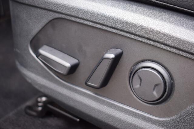 KIA SPORTAGE 1.6 T-GDi Plug-in Hybrid AWD DynamicPlusLine | Schuif-/ Kanteldak | Dodehoekassistentie | Stoel & Stuurverwarming | Tot 10Jr. Kia-Garantie |