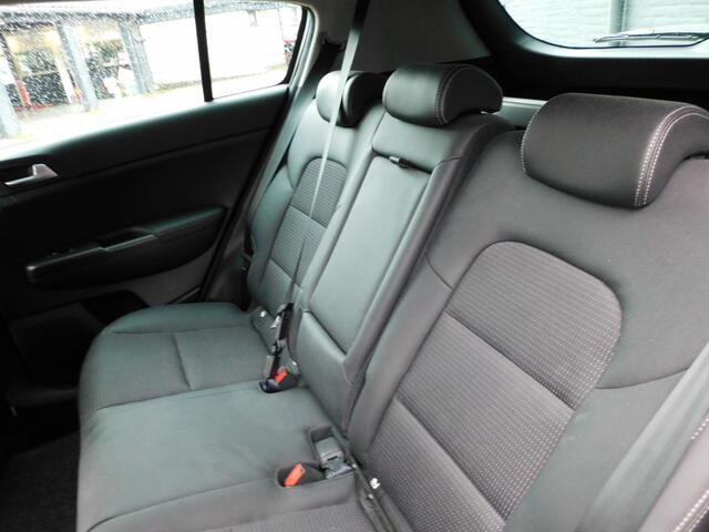 KIA SPORTAGE 1.6 GDI DynamicLine 1e EIGENAAR! CARPLAY/ANDROID! CAMERA! STOELVERW! NAVI!