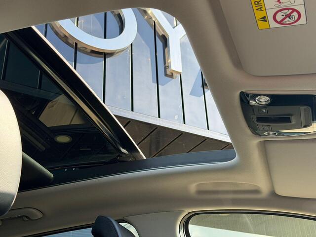 KIA SPORTAGE 1.6 T-GDi Hybrid DynamicPlusLine TREK GEWICHT 1650 KG | LEDER | AWD | 360 GRADEN CAMERA | HARMAN/KARDON | ELEKTRISCH VERSTELBARE STOELEN | STOELVERWARMING | STUURVERWARMING | STOELKOELING | PANORAMADAK | NAVIGATIE | LED | DODEHOEK DETECTIE | APPLE CARPLAY / ANDROID AUTO | ADAPTIEVE CRUISECONTROL | FABRIEK GARANTIE 7 JAAR |