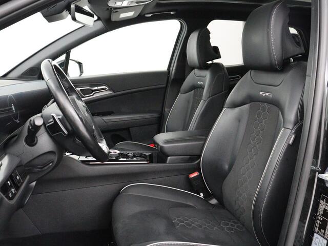 KIA SPORTAGE 1.6 T-GDi Hybrid GT-Line | Panoramadak | Trekhaak | Leder/Alcantara | Stoel & stuurverwarming | Adaptive cruise | Matrix LED | Camera | Carplay | Keyless | Achterbankverwarming
