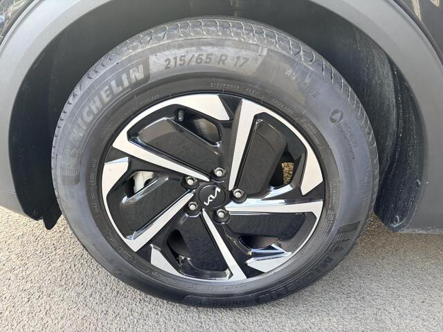 KIA SPORTAGE 1.6 T-GDi MHEV DynamicLine | Trekhaak | Navigatie | Achteruitrijcamera | Climate Control