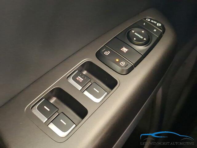 KIA SPORTAGE 1.6 GDI DynamicLine, facelift model, pano, navi, clima, cruise, trekhaak, dealerauto