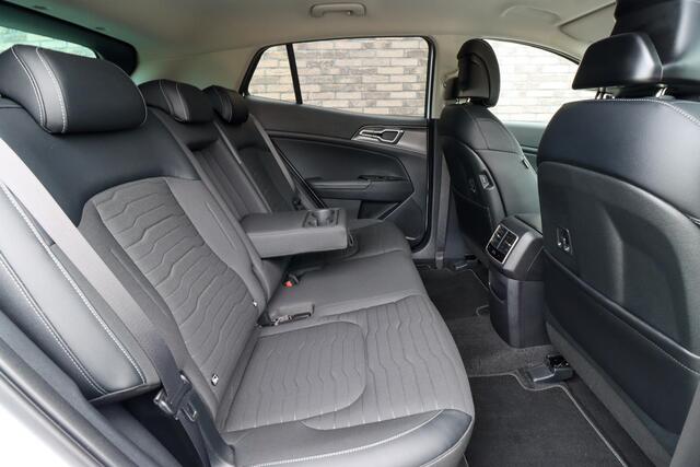 KIA SPORTAGE 1.6 T-GDi Plug-in Hybrid AWD DynamicPlusLine | Trekhaak | PHEV | Adaptieve cruise | Rijklaarprijs - incl.garantie