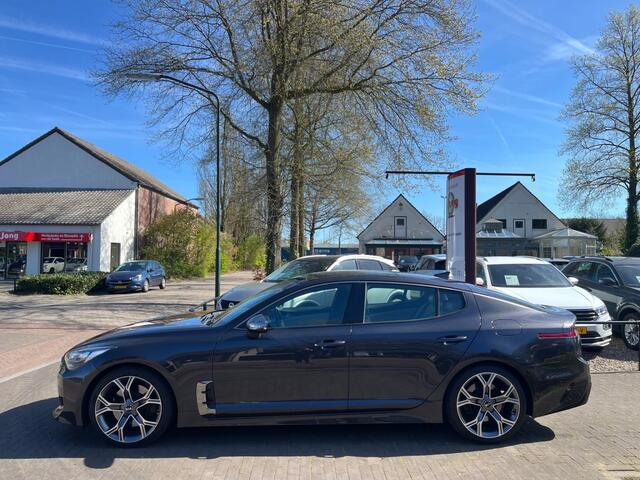 KIA Stinger 2.0 T-GDI GT-LINE 256PK AUTOMAAT / SCHUIFDAK / HARMAN KARDON / 360 CAMERA / AFN. TREKHAAK