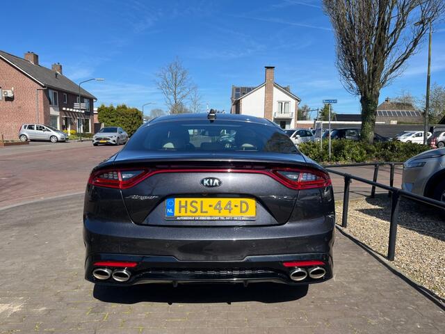KIA Stinger 2.0 T-GDI GT-LINE 256PK AUTOMAAT / SCHUIFDAK / HARMAN KARDON / 360 CAMERA / AFN. TREKHAAK