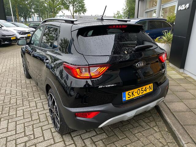 KIA Stonic 1.0 T-GDi DynamicLine LED // Key-less// Navi+Camera // 18inch