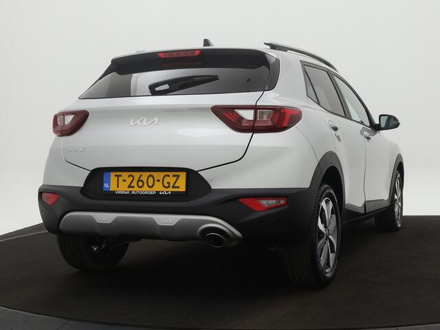 KIA Stonic 1.0 T-GDi MHEV DynamicPlusLine - LED Koplampen - Cruise Control - Navigatie - Climate Control - Apple/Android Carplay - Fabrieksgarantie tot 06-2030