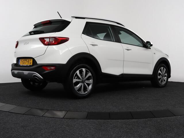 KIA Stonic 1.0 T-GDi MHEV DynamicLine - Airco - Cruise Control - Apple Carplay-/Android Auto - Achteruitrijcamera - Fabrieksgarantie tot 07-2030