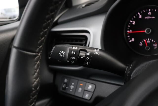 KIA Stonic 1.0 T-GDi MHEV DynamicLine NAVIGATIE | LMV | CAMERA | APPLE CARPLAY