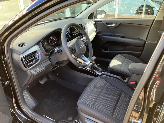 KIA Stonic 1.0 T-GDi MHEV ComfortLine | MY25 | Navi | Cruise | DAB | Camera | Airco l ANWB Private lease actie ¤ 358,-