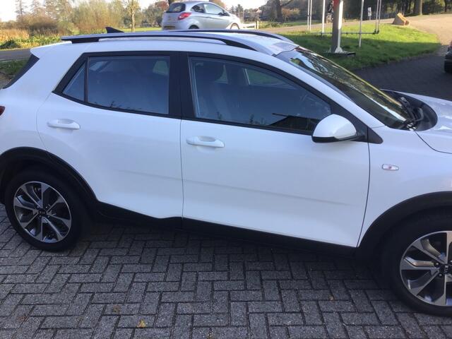 KIA Stonic 1.0 T-GDI Dynamic Line