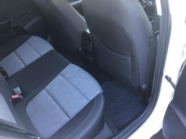 KIA Stonic 1.0 T-GDI Dynamic Line