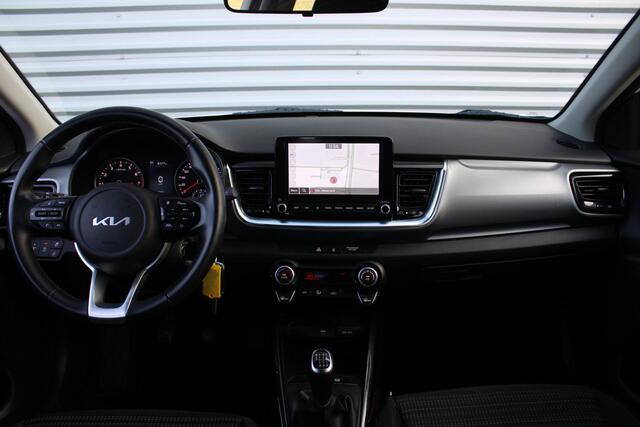 KIA Stonic 1.0 T-GDi MHEV DynamicLine | Airco | Apple Carplay | Android auto | Camera | Cruise | 15" LM |