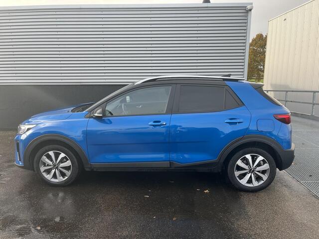 KIA Stonic 1.0 T-GDi MHEV DynamicPlusLine Navigatie, Nieuw geleverd en dealeronderhouden, Achteruitcamera, Smart Key, Privacy glass, Parkeersensoren, Smart Key