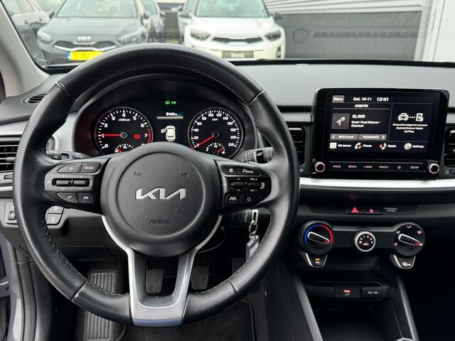KIA Stonic 1.0 T-GDi MHEV DynamicLine Apple Carplay en/of Android auto Navigatie, Achteruitrijcamera, Cruise control, Airco, Nieuw geleverd, BTW-auto