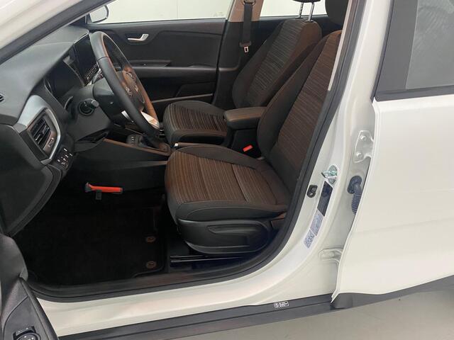 KIA Stonic 1.0 T-GDi MHEV 120 PK DynamicLine ACC Camera Navi DMV Apple Carplay Rijstrooksensor