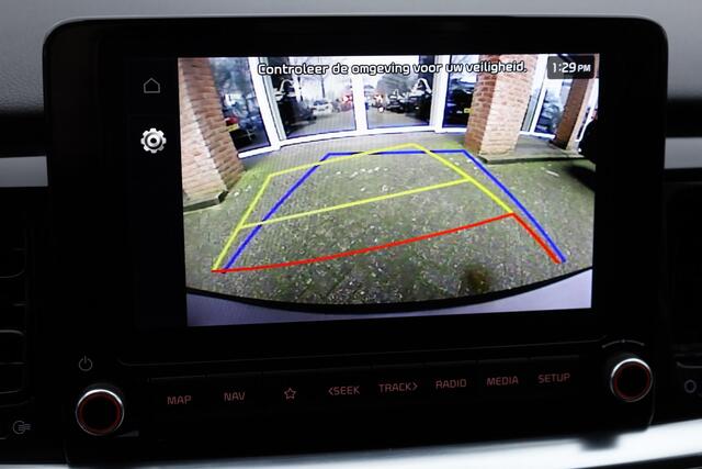 KIA Stonic 1.0 T-GDi DynamicLine CAMERA NAVI CARPLAY DAB LMV RIJBAAN CRUISE CLIMA PDC