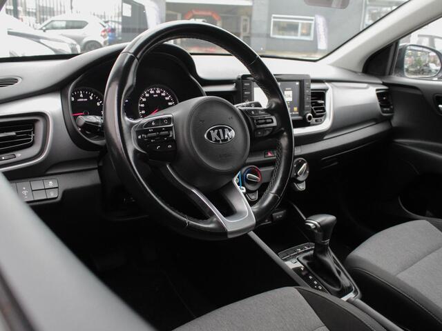 KIA Stonic 1.0 T-GDi DynamicLine Automaat | Navi | Cruise | Airco | Camera | Trekhaak