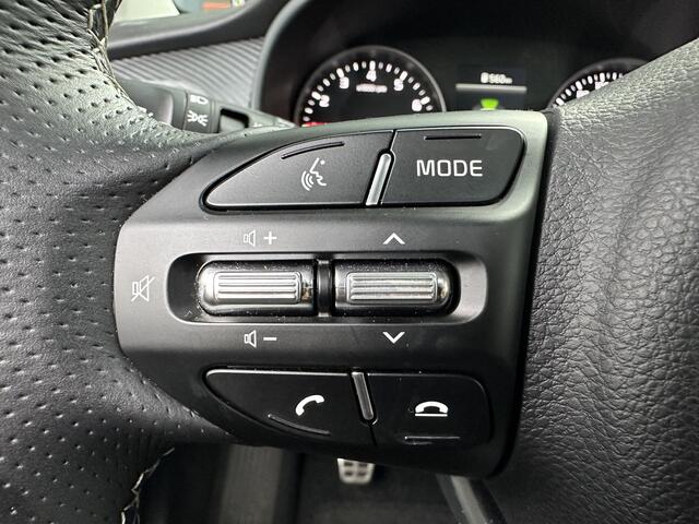 KIA Stonic 1.0 T-GDi MHEV GT-PlusLine SK-Dak ECC Cr.Control Navi+Camera+BT Stoel+StuurVerw. Keyless 17"LMV Tot 10Jr. Kia-Garantie