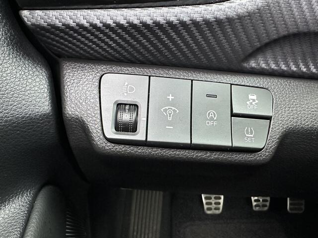 KIA Stonic 1.0 T-GDi MHEV GT-PlusLine SK-Dak ECC Cr.Control Navi+Camera+BT Stoel+StuurVerw. Keyless 17"LMV Tot 10Jr. Kia-Garantie