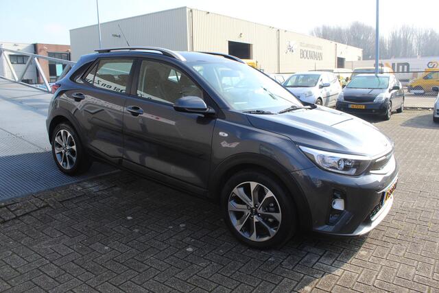 KIA Stonic 1.0 T-GDi DynamicLine Automaat/Carplay/Achteruitrijcamera/Parkeersensoren achter/Lichtmetalen wielen