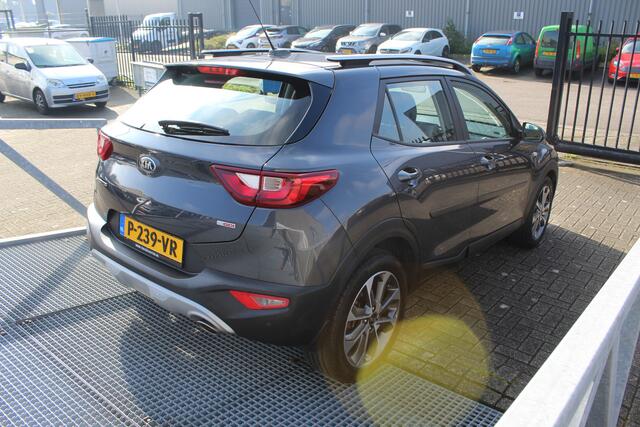 KIA Stonic 1.0 T-GDi DynamicLine Automaat/Carplay/Achteruitrijcamera/Parkeersensoren achter/Lichtmetalen wielen