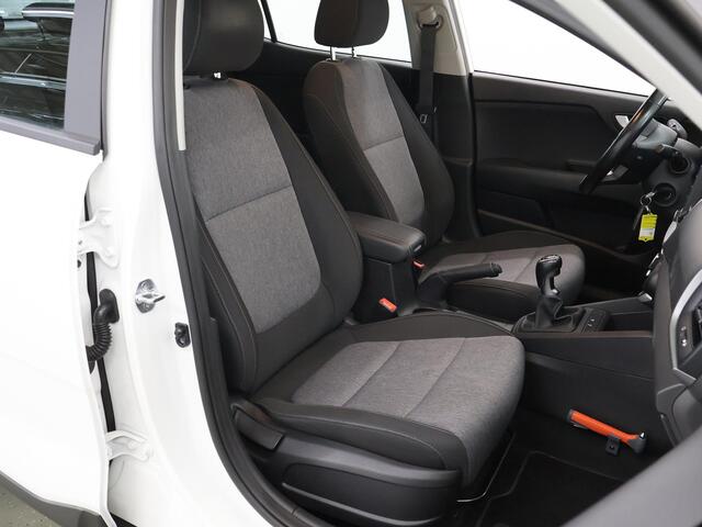 KIA Stonic 1.0 T-GDi DynamicLine | Navigatie | Apple Carplay/Android Auto | Parkeercamera | Airco | Cruise Control |