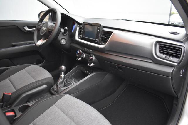 KIA Stonic 1.2 MPI DESIGN ED. Apple Carplay, LMV