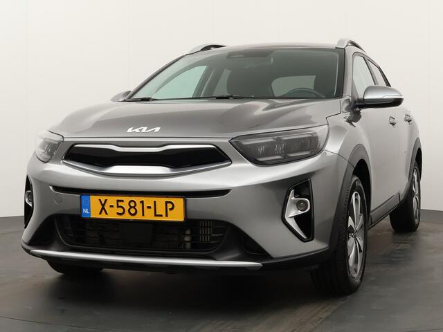 KIA Stonic 1.0 T-GDi MHEV DynamicPlusLine - LED Koplampen - Cruise Control - Navigatie - Climate Control - Apple/Android Carplay - Fabrieksgarantie tot 12-2030