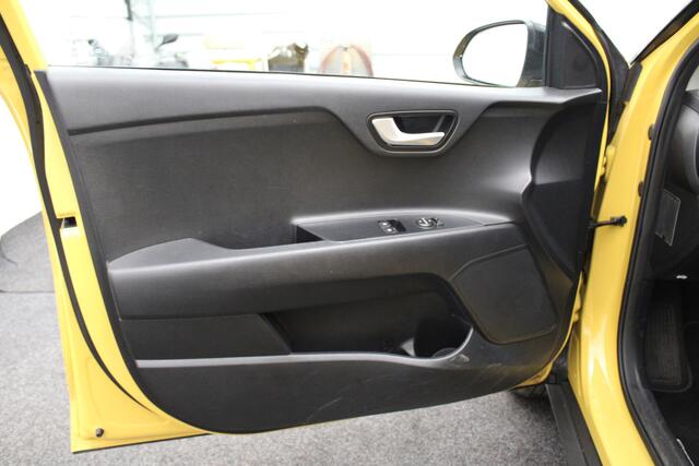 KIA Stonic 1.0 T-GDi ComfortPlusLine Navigator keurige SUV met trekhaak