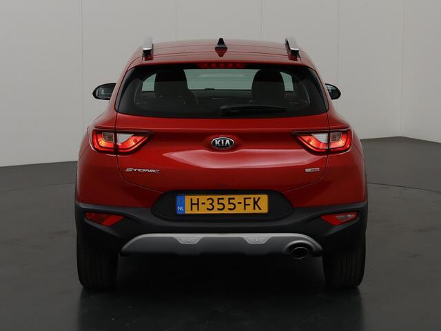 KIA Stonic 1.0 T-GDi DynamicLine | Navigatie | Apple Carplay/Android Auto | Parkeercamera | Airco | Cruise Control |