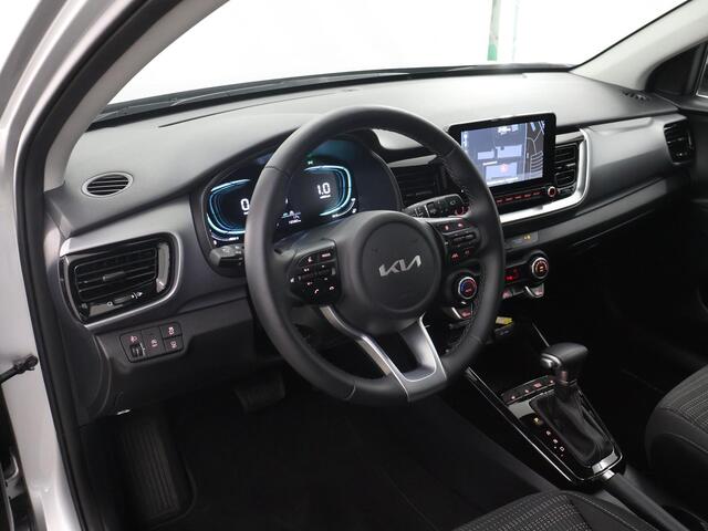 KIA Stonic 1.0 T-GDi MHEV DynamicPlusLine | Keyless | Navigatie | Parkeercamera | Apple Carplay/Android Auto | Climate Control