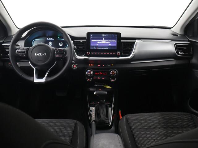 KIA Stonic 1.0 T-GDi MHEV DynamicPlusLine | Keyless | Navigatie | Parkeercamera | Apple Carplay/Android Auto | Climate Control