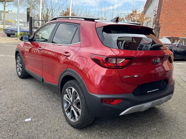 KIA Stonic 1.0 T-GDi ExecutiveLine // NAVI // CAMERA // CLIMA // APPLE CARPLAY - ANDROID AUTO // CRUISE //