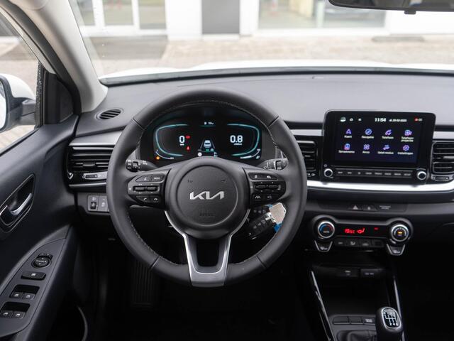 KIA Stonic 1.0 T-GDi MHEV DynamicLine | Op voorraad | Navigatie | PDC |