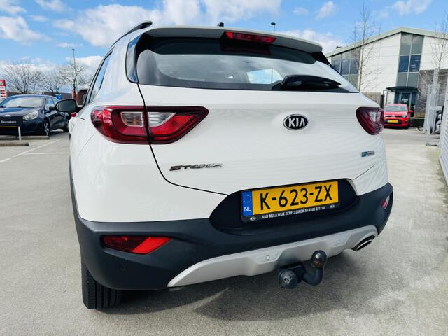 KIA Stonic 1.0 T-GDi MHEV DynamicLine NW geleverd & Onderhouden | Trekhaak | Clima | Cruise | Camera | Navigatie