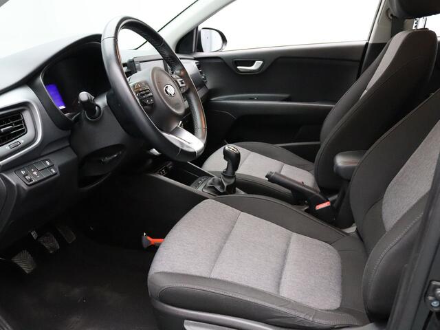KIA Stonic 1.0 T-GDi DynamicLine Airco | Camera | Cruise | Parkeersens. achter | 17" Velgen