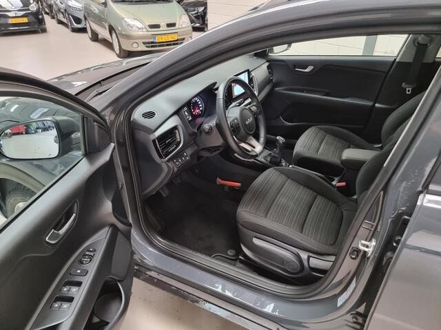KIA Stonic 1.0 T-GDi MHEV DynamicPlusLine Pdc | Camera | Navi | Keyless |Cimate control | Apple carplay