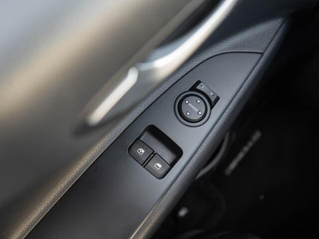 KIA Stonic 1.0 T-GDi MHEV DynamicLine | Navigatie | Climate control | Achteruitrijcamera |